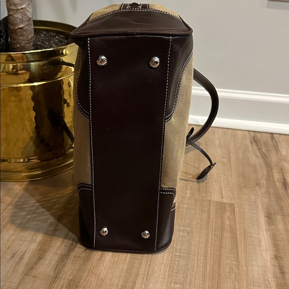 Prada Milano Vintage Bag With Silver Lock - Picture 7 of 11